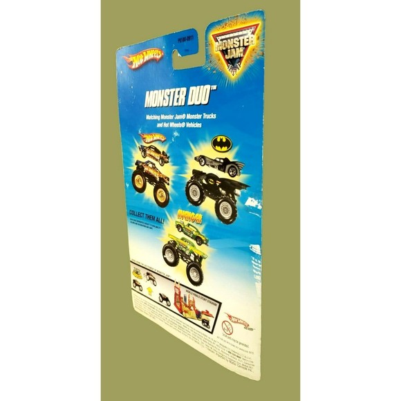 2009 Hot Wheels Monster Jam Matching Monster Truck + Hot wheels Car! Monster Duo - Picture 9 of 13